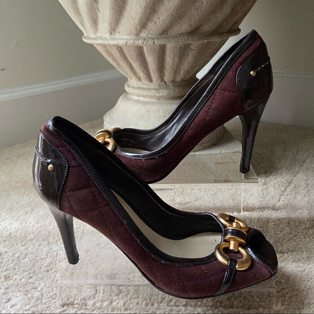 Zara Brown patent leather open-toe buckle pump
